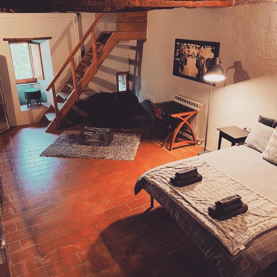 Mirabella - Monte Petriolo Appartement Buitenkant foto
